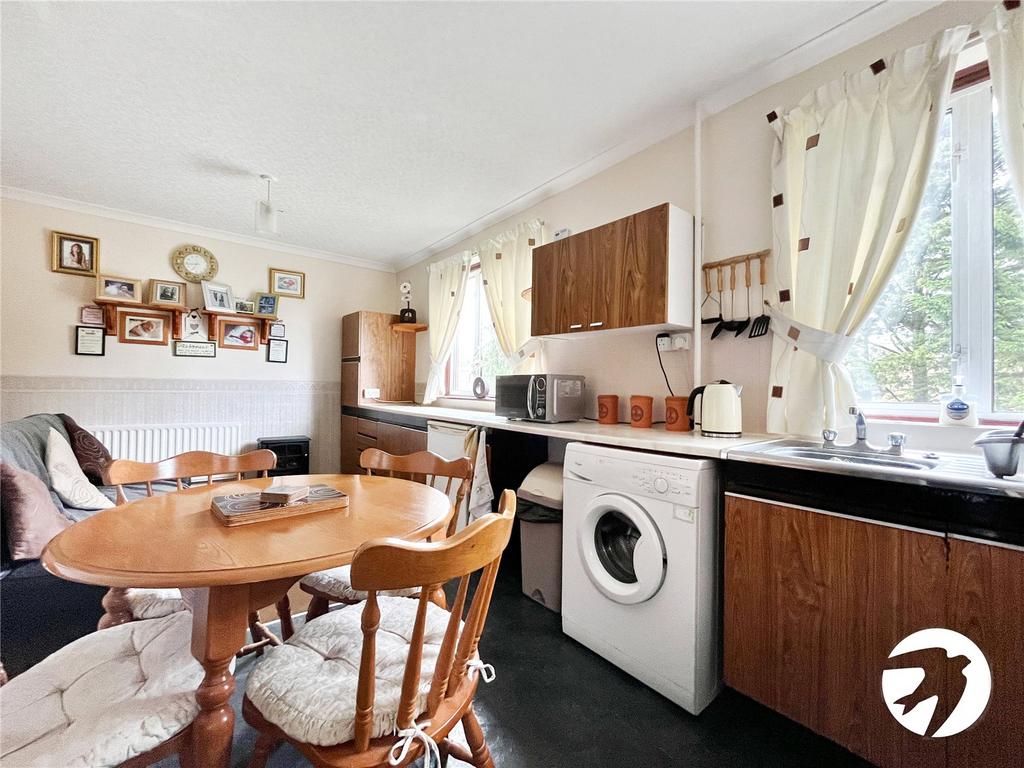 Roosevelt Avenue, Chatham, Kent, ME5 3 bed semidetached house for sale