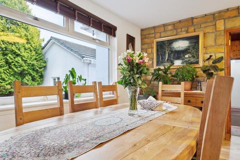 87 Menock Road, Glasgow, G44 5SD