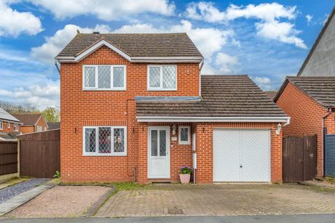 4 bedroom detached house for sale, Foxcote Close, Redditch, Worcestershire, B98