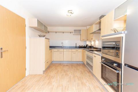 2 bedroom flat for sale, 212, Royal Plaza, Westfield Terrace, Sheffield, S1 4GD