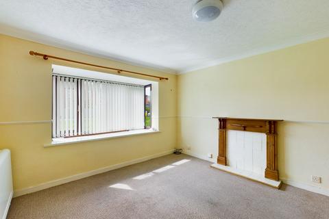 1 bedroom ground floor flat to rent, Mooreview Court, Blackpool, FY4