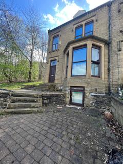 6 bedroom end of terrace house to rent, Somerset Road, Huddersfield, HD5