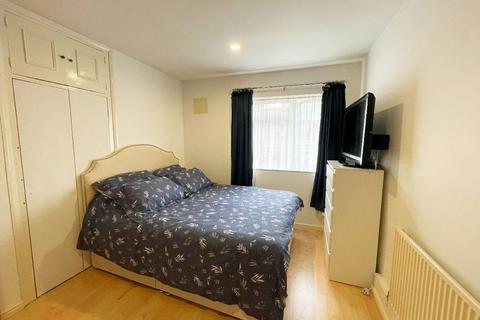1 bedroom flat for sale, Dudley Road, Romford