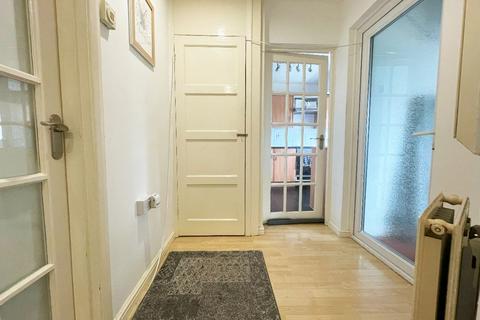 70 Dudley Road, Romford, RM3 8LL