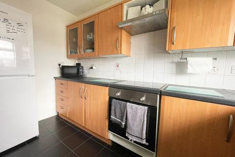 70 Dudley Road, Romford, RM3 8LL