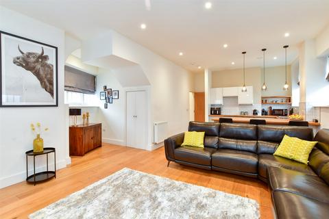 2 bedroom end of terrace house for sale, Western Road, Lewes, East Sussex
