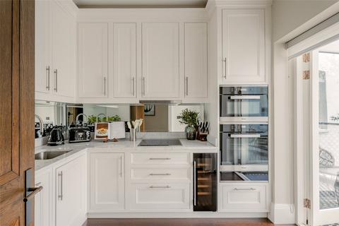 2 bedroom apartment to rent, Prince Of Wales Terrace, Kensington, W8