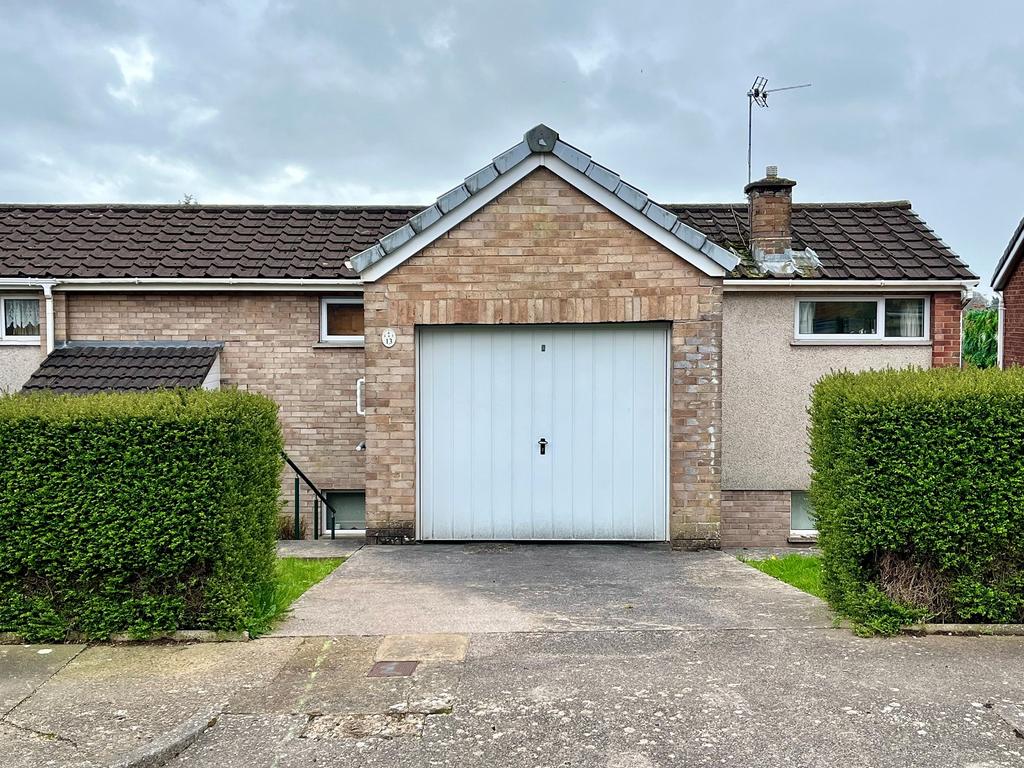 Millbrook Heights, Dinas Powys, The Vale Of CF64 4JJ 3 bed