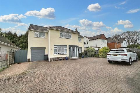 4 bedroom detached house for sale, Queens Park Avenue