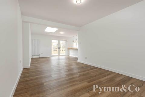 11 Moore Avenue, Norwich, NR6 7LA