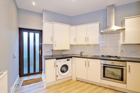 2 bedroom terraced house to rent, Balmoral Place, West End, Aberdeen, AB10