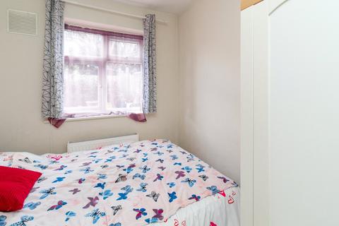 2 bedroom apartment for sale, Selwyn Court, Camrose Avenue, Edgware, Middx, HA8