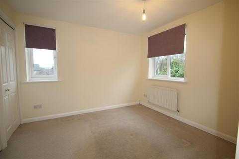 1 bedroom end of terrace house to rent, Horsham RH12