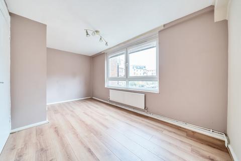 2 bedroom apartment for sale, Stanswood Gardens, Camberwell, London