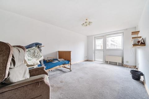 2 bedroom apartment for sale, Stanswood Gardens, Camberwell, London