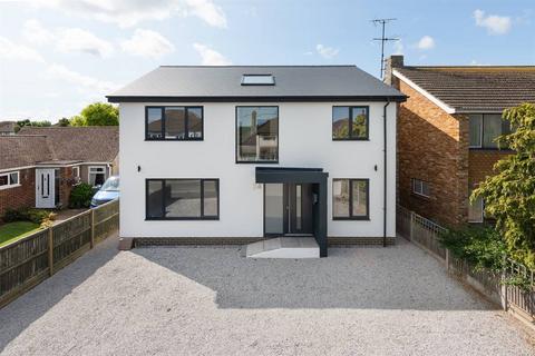 24 Cherry Orchard, Chestfield, Whitstable, CT5 3NH