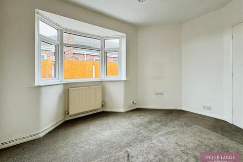 27 Gillian Drive, Rhyl, LL18 4TB