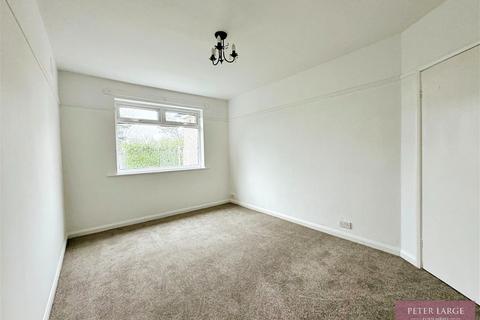 27 Gillian Drive, Rhyl, LL18 4TB
