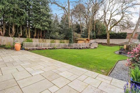 11 Brackendale Close, Camberley, GU15 1HP