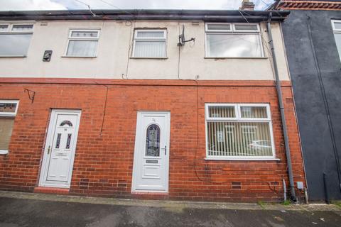 3 bedroom terraced house to rent, Hope Street, Newton-Le-Willows, WA12