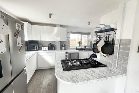 41 Beech Grove, Trowbridge, BA14 0HQ