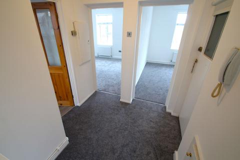 18 Merlin Close, Ilford, IG6 3XL