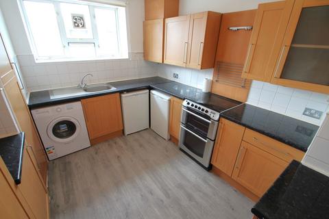 18 Merlin Close, Ilford, IG6 3XL