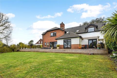4 bedroom detached house for sale, Glamorgan Road, Catherington, Hampshire, PO8