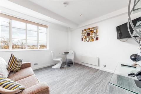 1 bedroom apartment to rent, South Kensington SW7