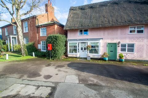 2 bedroom cottage for sale, The Street, Sudbury CO10
