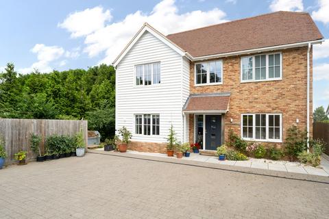 4 bedroom detached house for sale, Udimore, Near Rye, East Sussex TN31 6AY