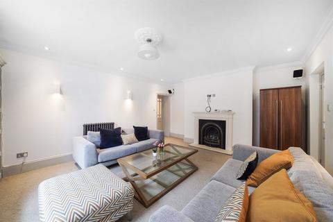2 bedroom flat for sale, London NW1