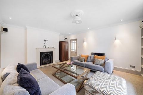2 bedroom flat for sale, London NW1
