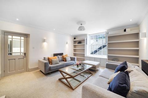 2 bedroom flat for sale, London NW1