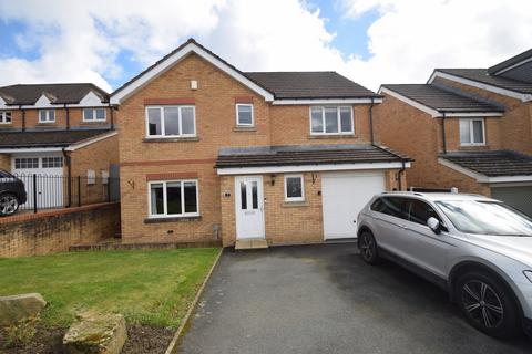 4 bedroom detached house for sale, Burghley Walk, Bradford BD18