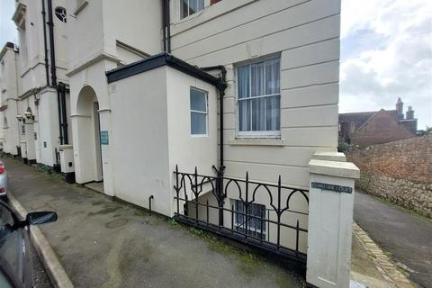 1 bedroom flat for sale, Hillside Court, Hillside Street, Hythe