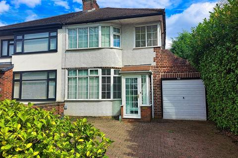 3 bedroom semi-detached house for sale, Malcolm Road, Shirley B90