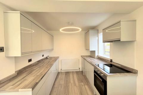 31 Cherry Tree Drive, Greetland, Halifax, HX4 8HU