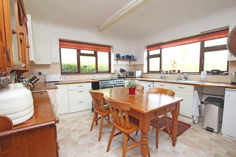 4 bedroom detached house for sale, Under Road, Magham Down, BN27 1QD