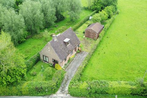 4 bedroom detached house for sale, Under Road, Magham Down, BN27 1QD