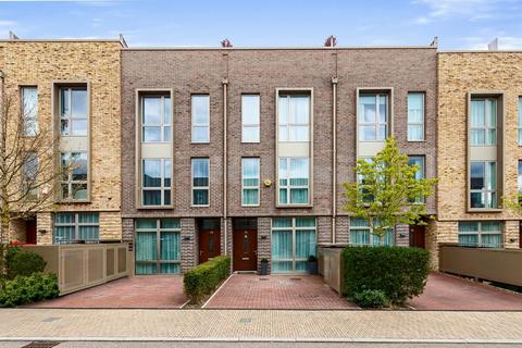 3 bedroom townhouse for sale, Handley Drive Greenwich, SE3