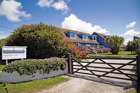 7 bedroom detached house for sale, Tregurrian, Newquay, Cornwall
