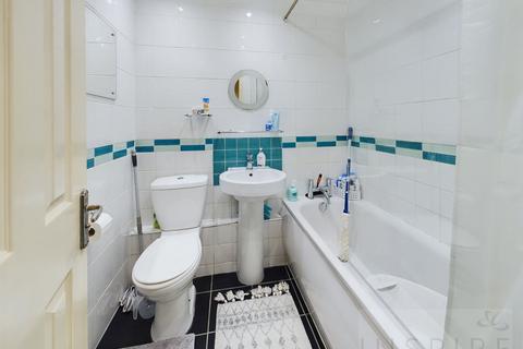 79 Bashford Way, Worth, Crawley, RH10 7YG