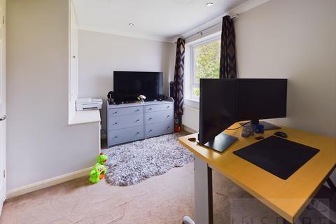 79 Bashford Way, Worth, Crawley, RH10 7YG