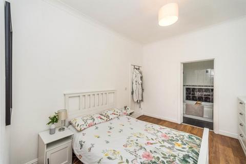 1 bedroom apartment to rent, Mill Street, Pontypridd CF37