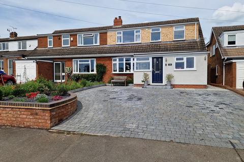 12 Bondfield Lane, Yoxall, Burton-on-trent, DE13 8QF
