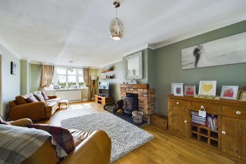 12 Bondfield Lane, Yoxall, Burton-on-trent, DE13 8QF