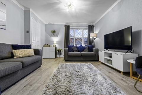5 bedroom detached house for sale, Peckham Close, Cardiff