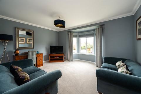 3 Forth View Place, EH22 2QS