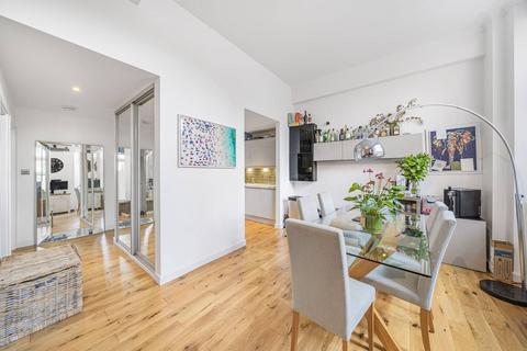 2 bedroom flat for sale, Cormont Road, Camberwell, London, SE5
